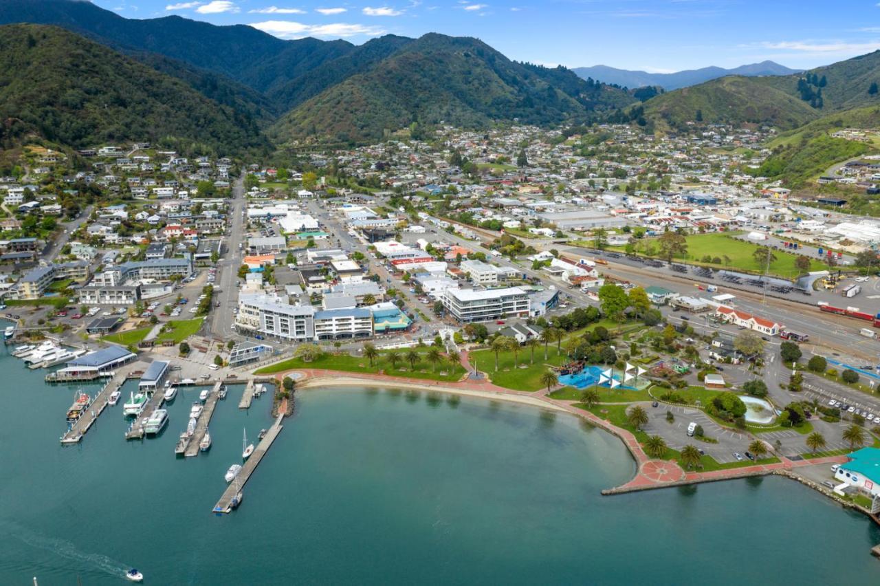 Pohutukawa Apartment Picton Exterior foto