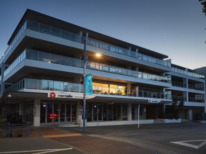 Pohutukawa Apartment Picton Exterior foto